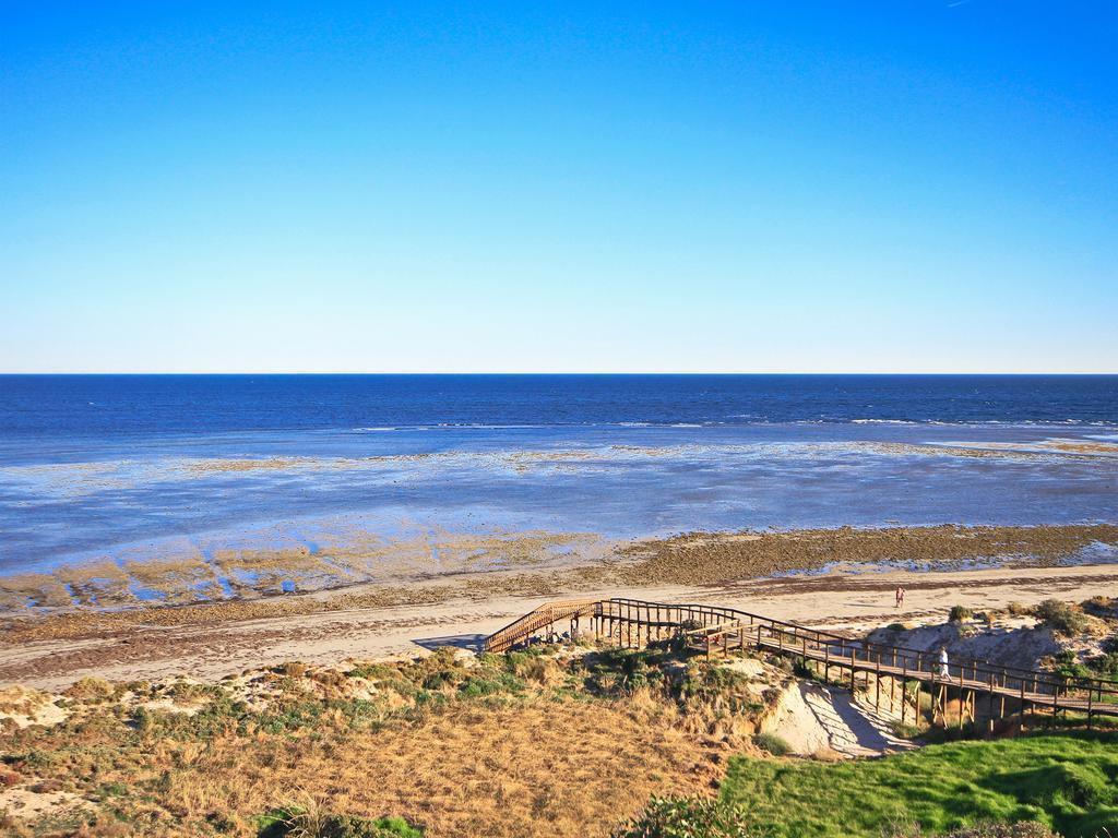 Sunset At Snapper Point - Aldinga Beach - C21 Southcoast Holidays Villa Esterno foto